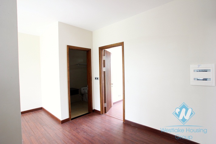 Brand new villa for rent in Ciputra, large garden & great view